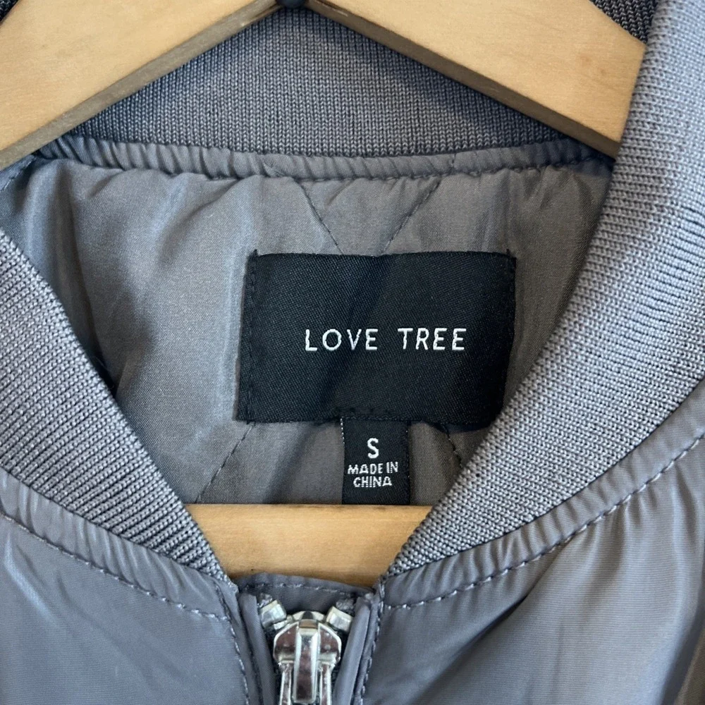Crop‎ Zipped Bomber Jacket Gray Women's Small Love Tree